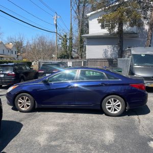 HYUNDAI SONATA GLS - 3