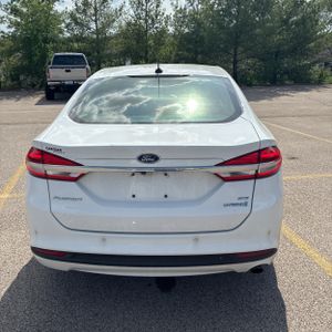FORD FUSION HYBRID SE - 7