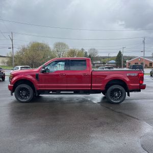 FORD F-250 SUPER DUTY LARIAT - 3