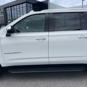 CHEVROLET SUBURBAN PREMIER - 4