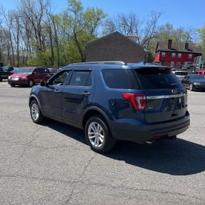 FORD EXPLORER BASE - 5