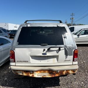 FORD EXPLORER LIMITED - 4