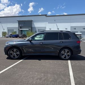 صورة 3 لـ 2019 BMW X7 XDRIVE40I