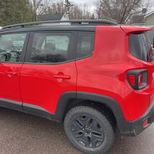 JEEP RENEGADE TRAILHAWK - 6