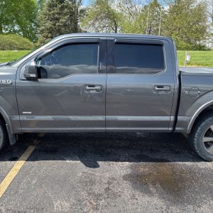 FORD F-150 LARIAT - 4