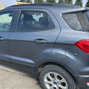 FORD ECOSPORT SE - 6