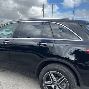 MERCEDES-BENZ GLC - 6