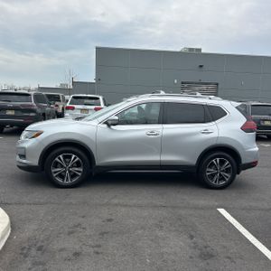 NISSAN ROGUE SV - 3