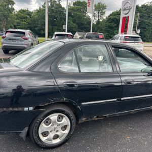 NISSAN SENTRA 1.8S - 9