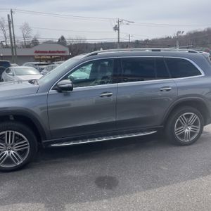 MERCEDES-BENZ GLS - 4