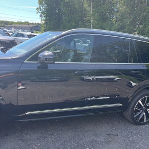 صورة 4 لـ 2024 Volvo XC90 ULTIMATE BRIGHT THEME