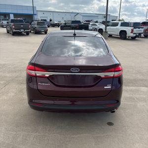FORD FUSION SE - 7
