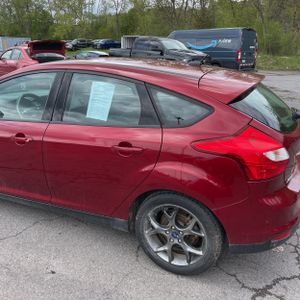 FORD FOCUS SE - 6