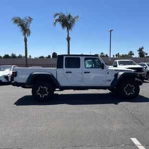 2022 JEEP GLADIATOR RUBICON photo 10