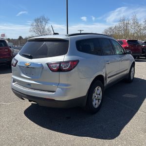 CHEVROLET TRAVERSE - 8