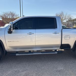 CHEVROLET SILVERADO - 4