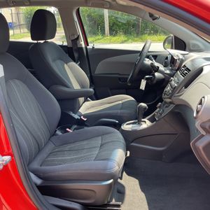 صورة مصغرة 26 لـ 2013 Chevrolet SONIC LT AUTO