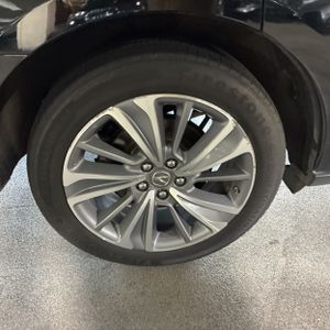 2017 Acura MDX SH-AWD W/TECH — миниатюра 19
