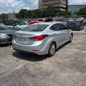 صورة 8 لـ 2014 Hyundai ELANTRA SE