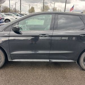 FORD EDGE ST-LINE - 4