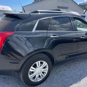 CADILLAC SRX LUXURY COLLECTION - 9