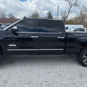 CHEVROLET SILVERADO 1500 HIGH COUNTRY - 4