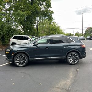 2022 Lincoln NAUTILUS RESERVE 照片 3