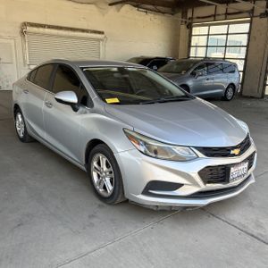 2017 Chevrolet CRUZE LT AUTO — миниатюра 12