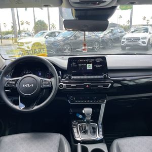 صورة مصغرة 35 لـ 2023 KIA SELTOS EX