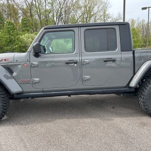 JEEP GLADIATOR - 4