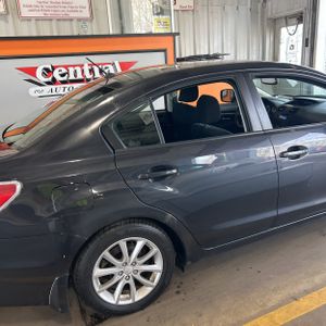 SUBARU IMPREZA PREMIUM - 9