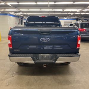 FORD F-150 XLT - 4