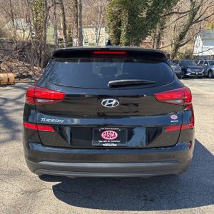 HYUNDAI TUCSON SE - 7