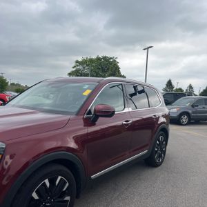 صورة 2 لـ 2023 KIA TELLURIDE SX