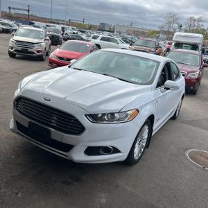 FORD FUSION ENERGI SE LUXURY - 1