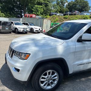 صورة 2 لـ 2018 JEEP GRAND CHEROKEE LAREDO