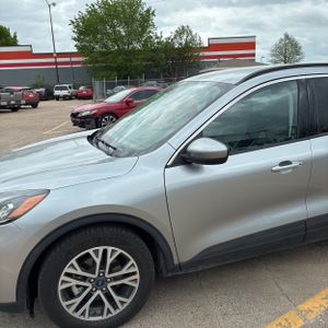 FORD ESCAPE HYBRID SEL - 2