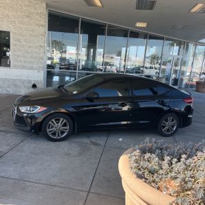 HYUNDAI ELANTRA SEL - 3