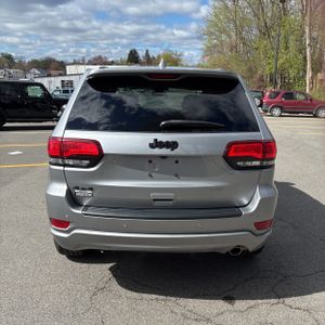 JEEP GRAND CHEROKEE LAREDO X - 7