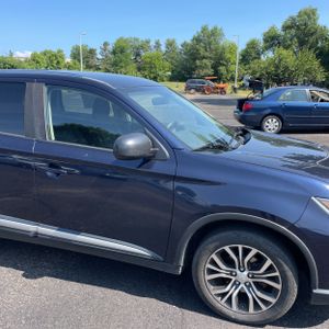 2018 Mitsubishi OUTLANDER ES 缩略图 13