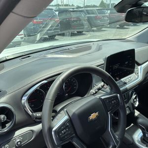 2023 Chevrolet BLAZER LT thumbnail 36