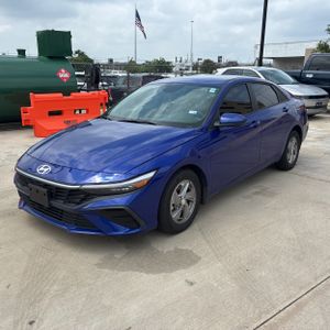 HYUNDAI ELANTRA SE - 1