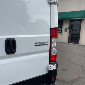 2024 RAM PROMASTER 2500 TRADESMAN — миниатюра 23