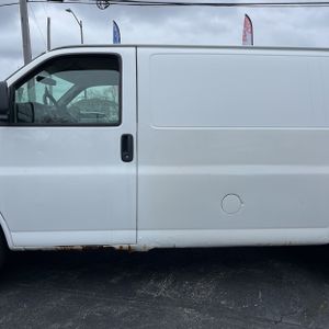 CHEVROLET EXPRESS - 4