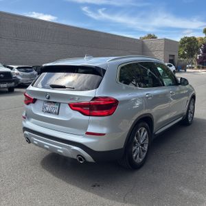 BMW X3 XDRIVE30I - 7