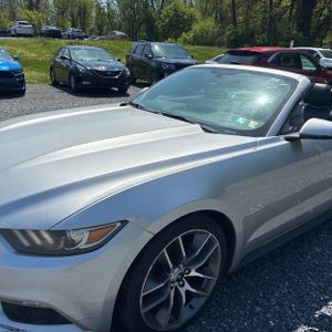 FORD MUSTANG ECOBOOST PREMIUM - 2