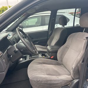 2004 JEEP GRAND CHEROKEE LAREDO — миниатюра 31