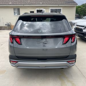 HYUNDAI TUCSON SEL - 7