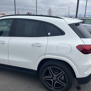 MERCEDES-BENZ GLA - 6