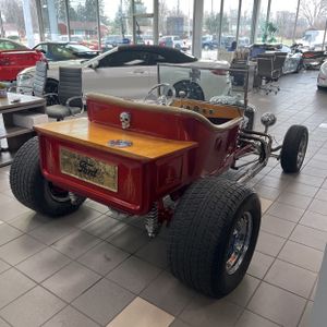 FORD MODEL T T-BUCKET - 8